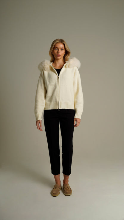 THE CLOUD KNIT COAT